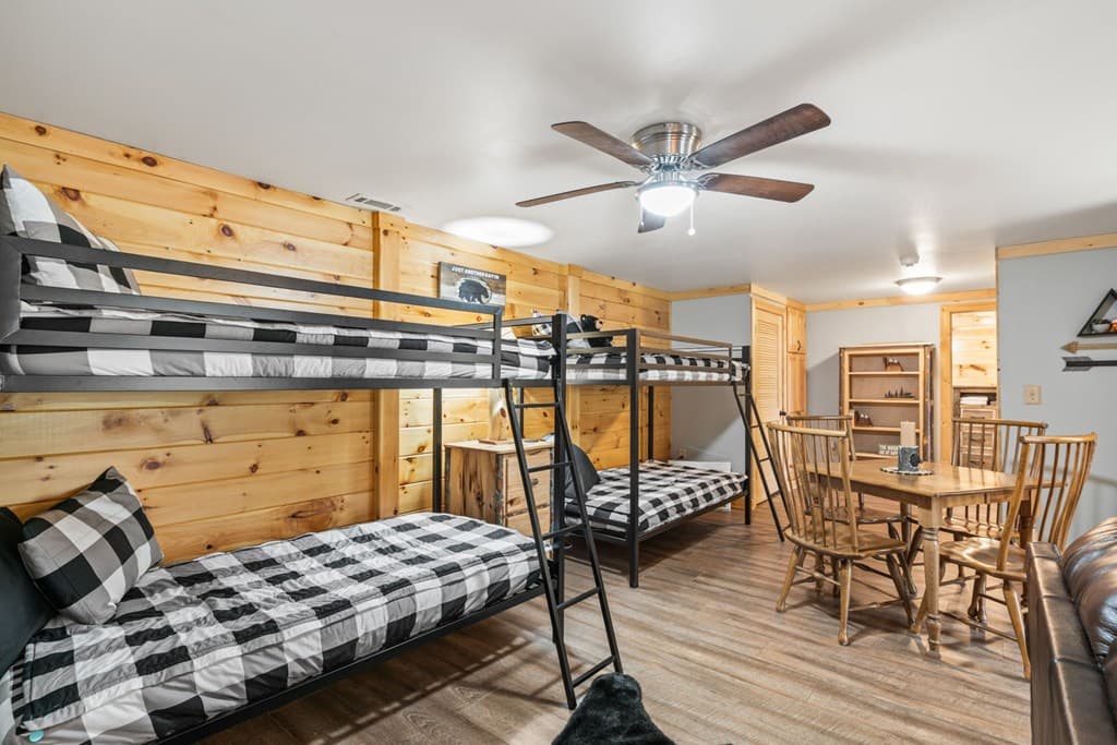 283 Black Gum Lane, Blue Ridge GA 30513 - Photo