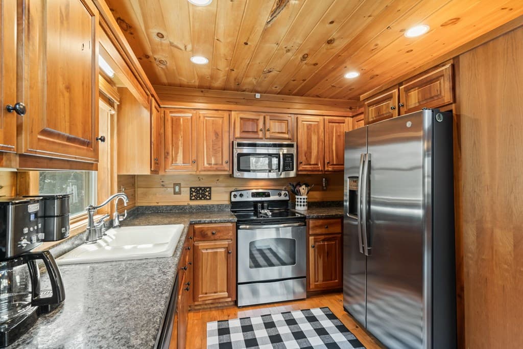 283 Black Gum Lane, Blue Ridge GA 30513 - Photo