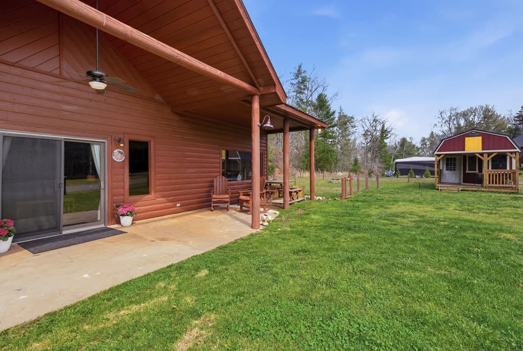 12877 Appalachian Hwy, Morganton GA 30560 - Photo