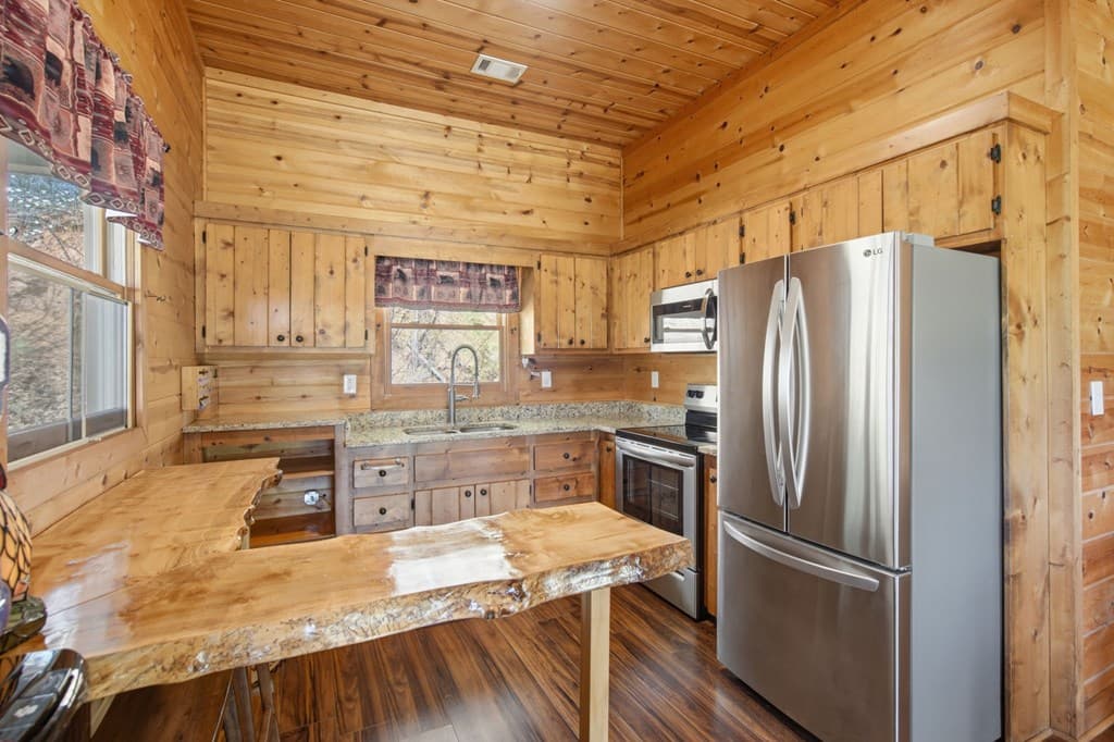12877 Appalachian Hwy, Morganton GA 30560 - Photo