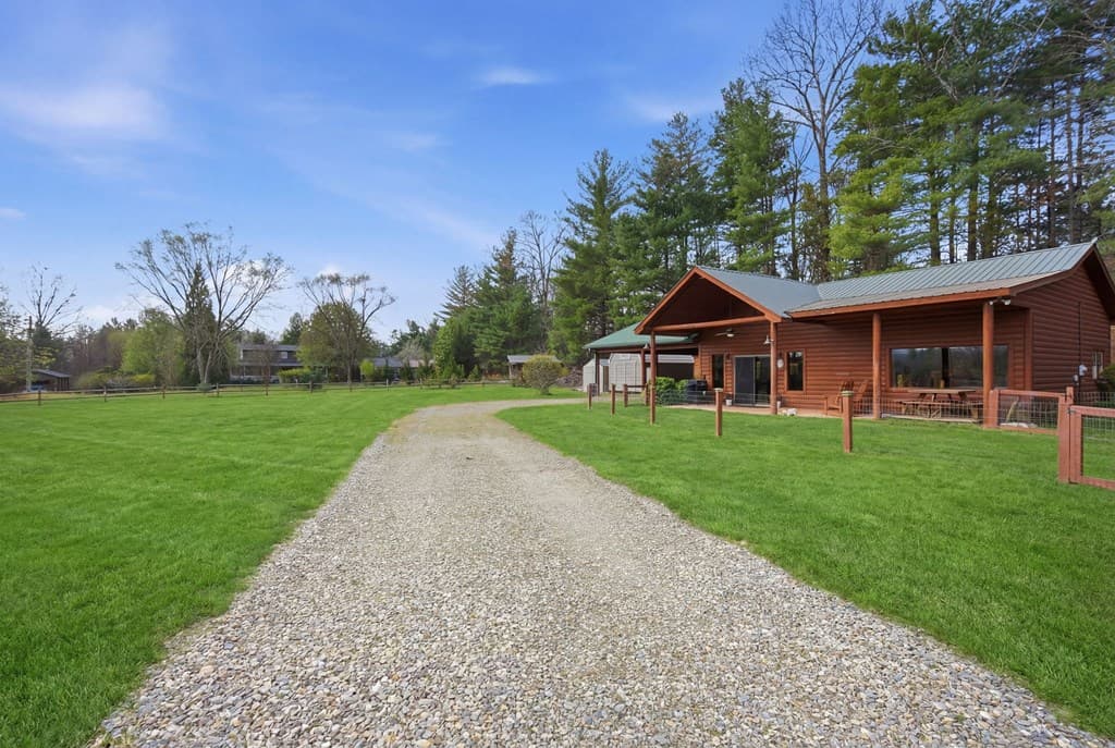 12877 Appalachian Hwy, Morganton GA 30560 - Photo