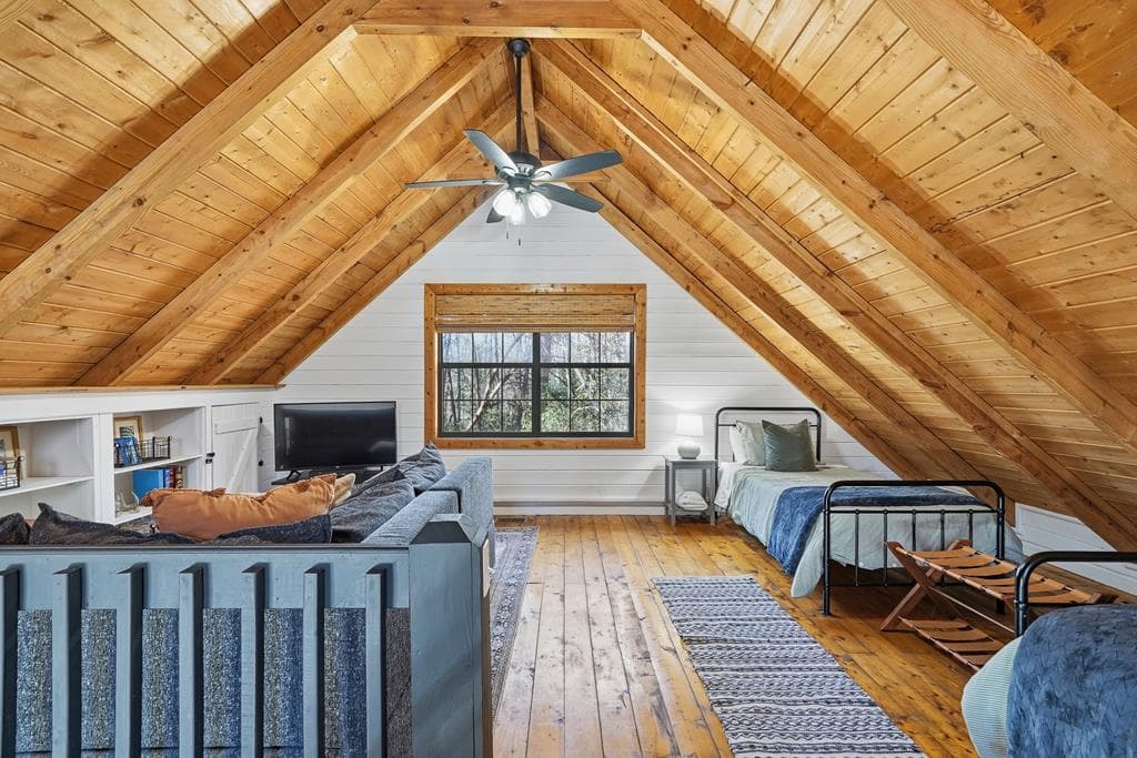 40 Lakeside Drive, Blue Ridge GA 30513 - Photo
