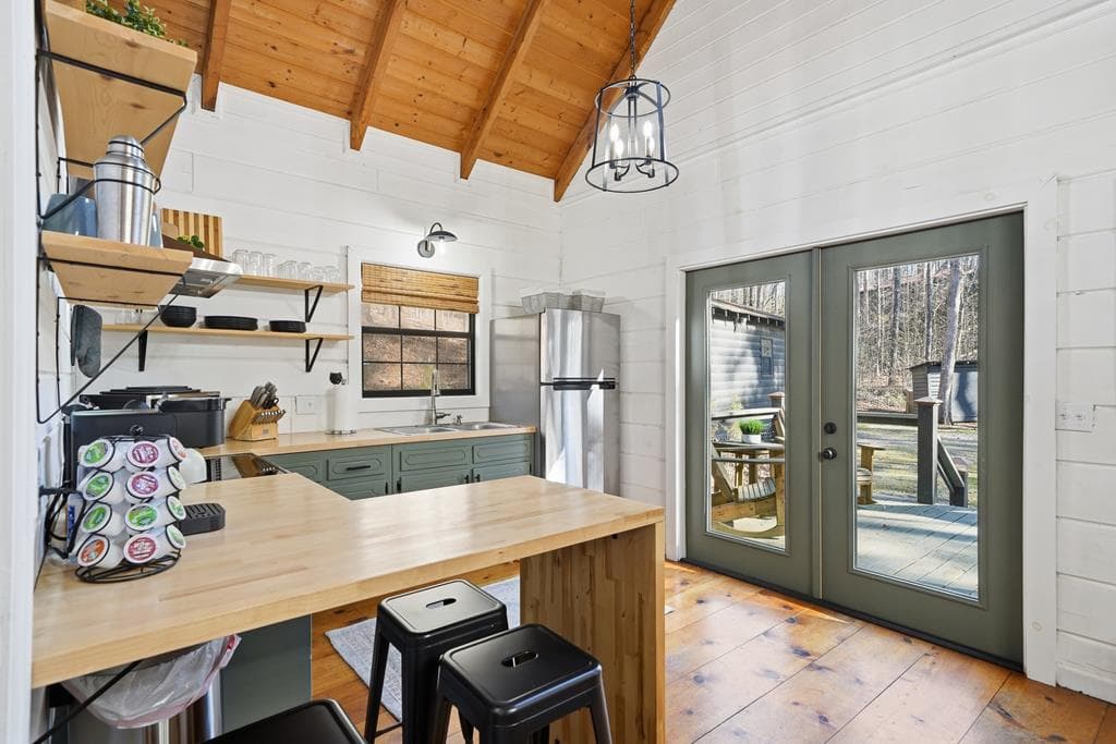 40 Lakeside Drive, Blue Ridge GA 30513 - Photo