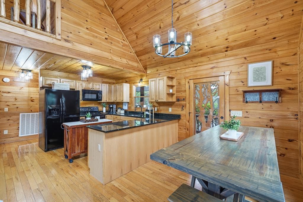 133 Dallas Lane, Blue Ridge GA 30513 - Photo