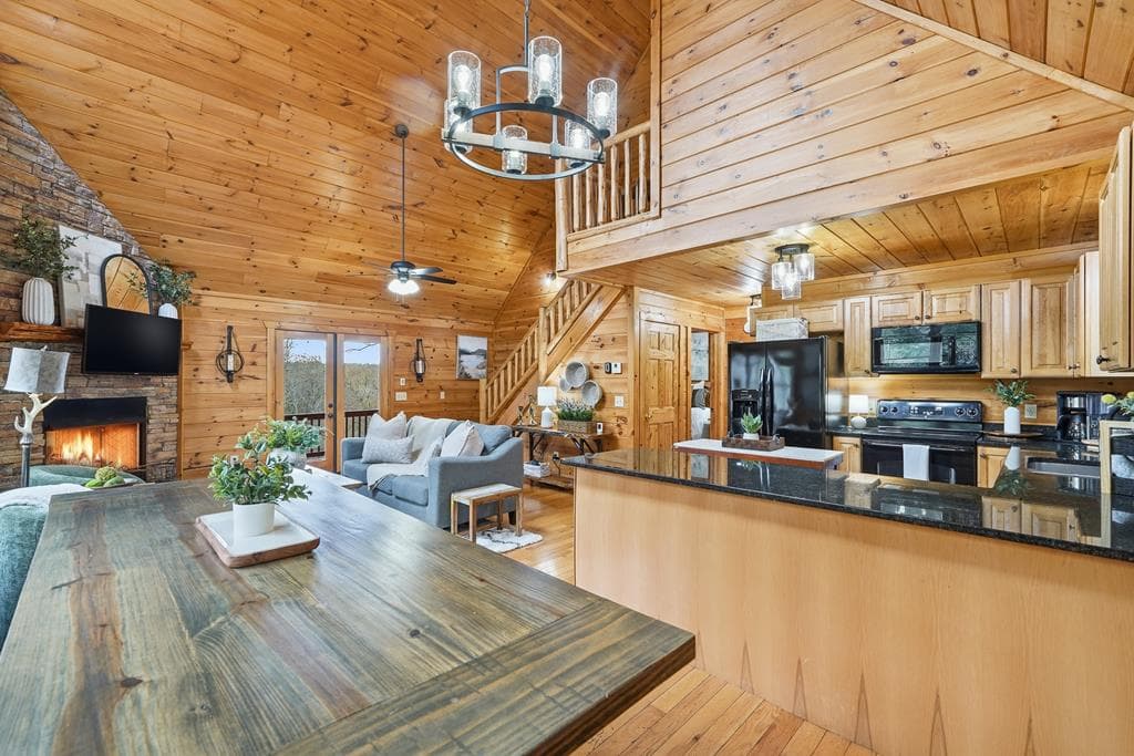 133 Dallas Lane, Blue Ridge GA 30513 - Photo