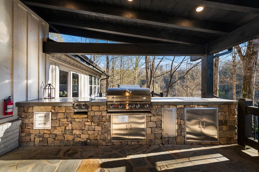 166 Red Oak Lane, Mccaysville GA 30555 - Photo