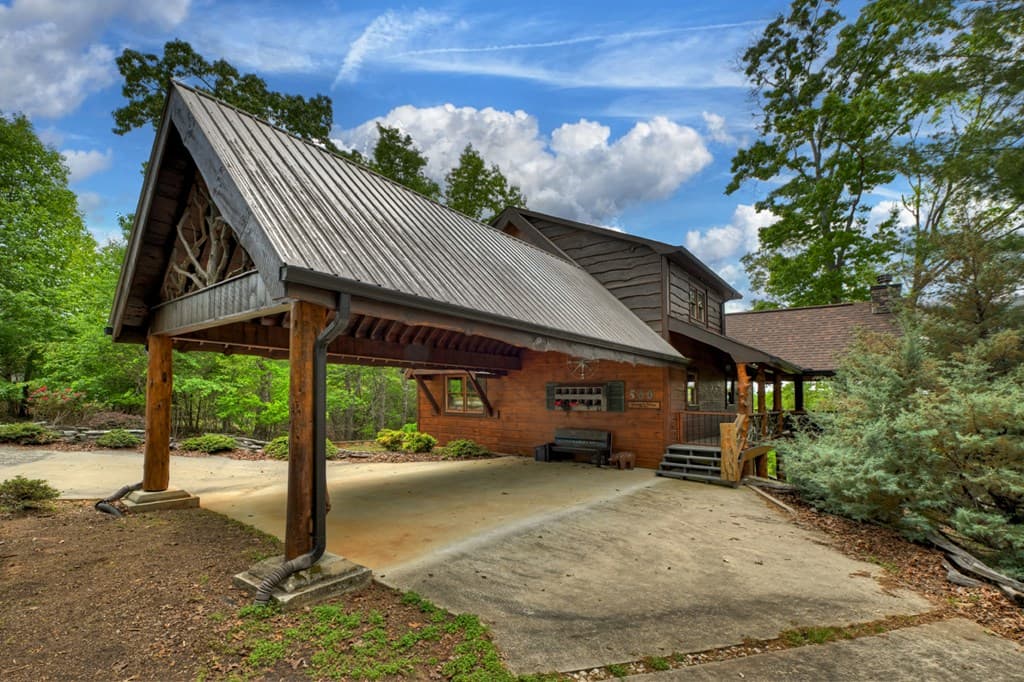 560 Endless View Road, Mineral Bluff GA 30559 - Photo