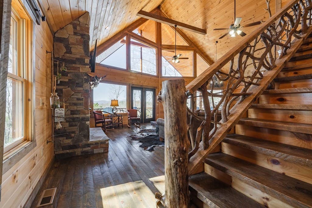 560 Endless View Road, Mineral Bluff GA 30559 - Photo