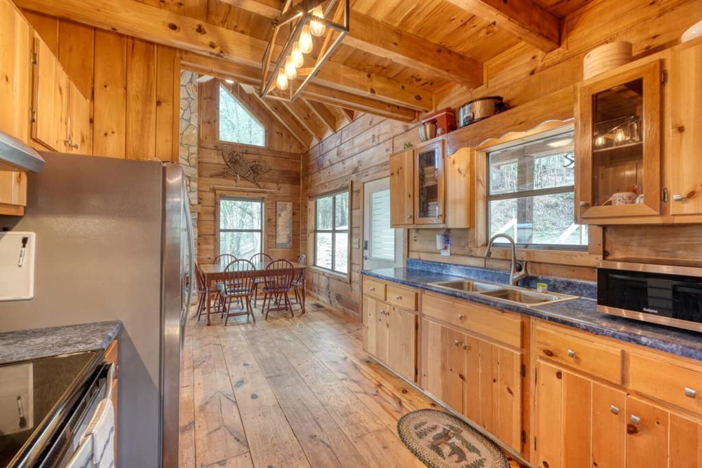 340 Mountain Top Drive, Murphy NC 28906 - Photo