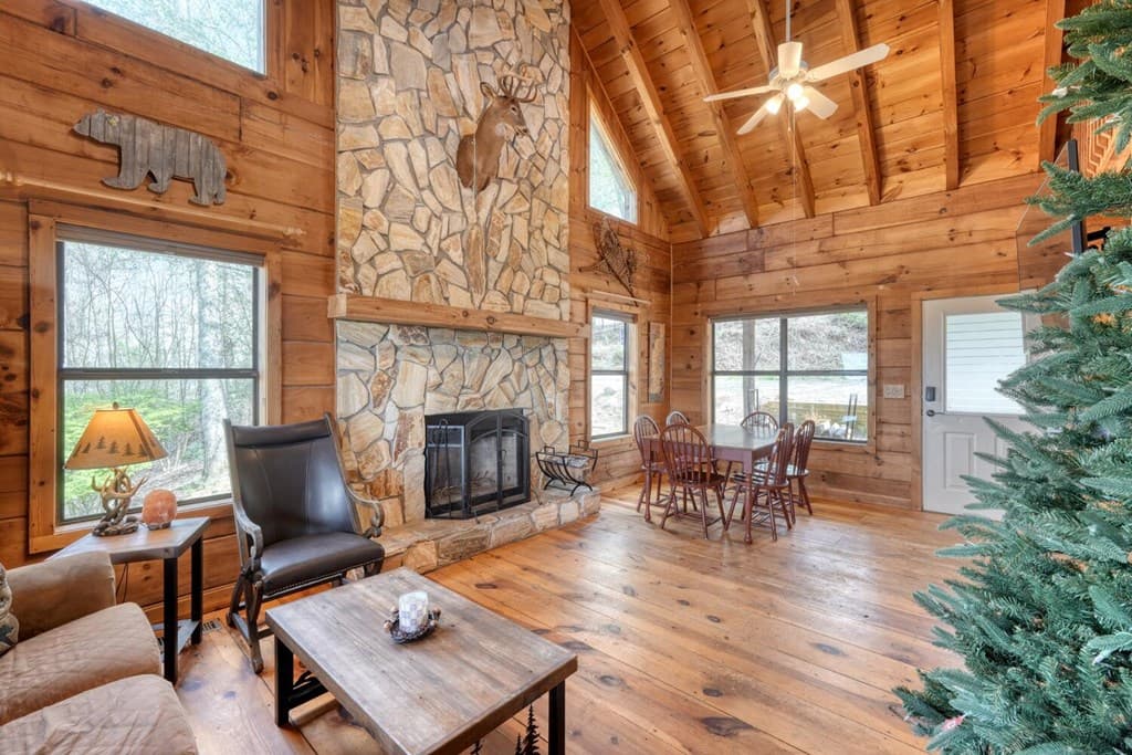 340 Mountain Top Drive, Murphy NC 28906 - Photo