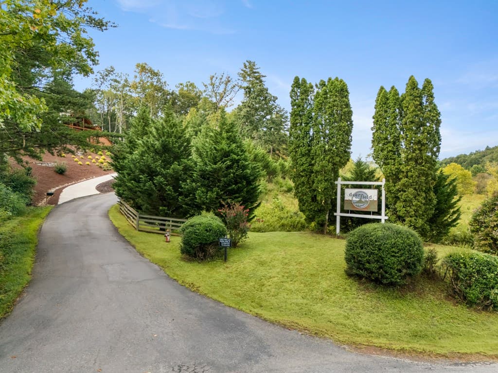 1396 Deerfield Road, Young Harris GA 30582 - Photo
