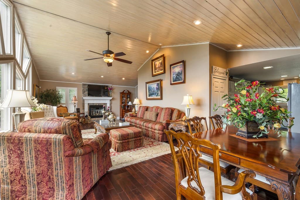 1396 Deerfield Road, Young Harris GA 30582 - Photo