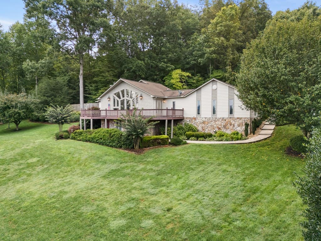 1396 Deerfield Road, Young Harris GA 30582 - Photo
