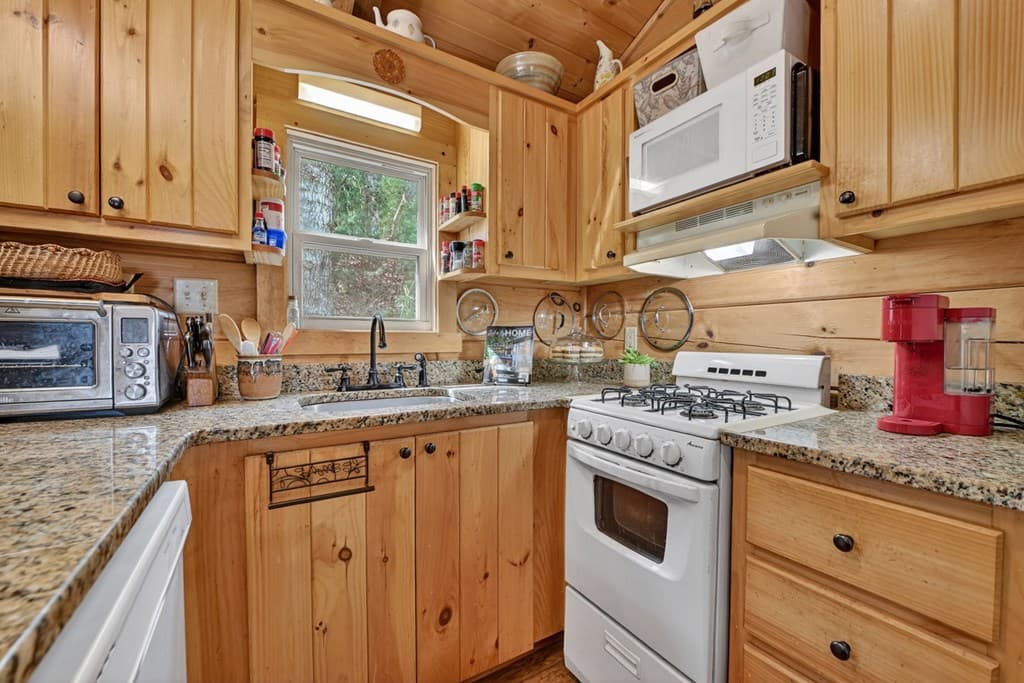 57 Meadow Hill, Morganton GA 30560 - Photo