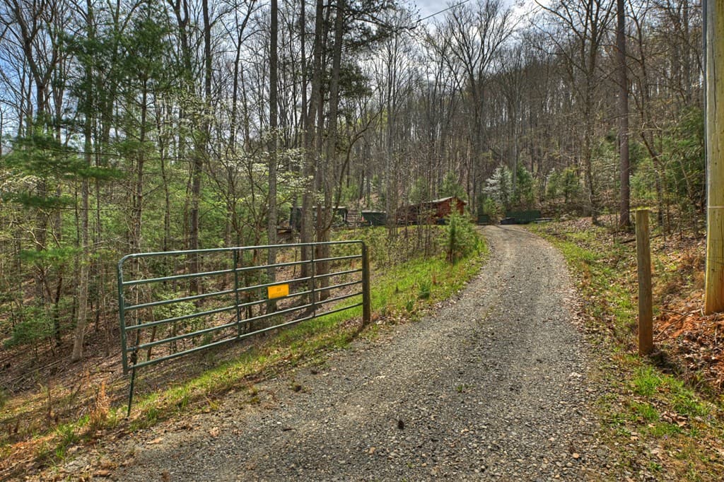 57 Meadow Hill, Morganton GA 30560 - Photo