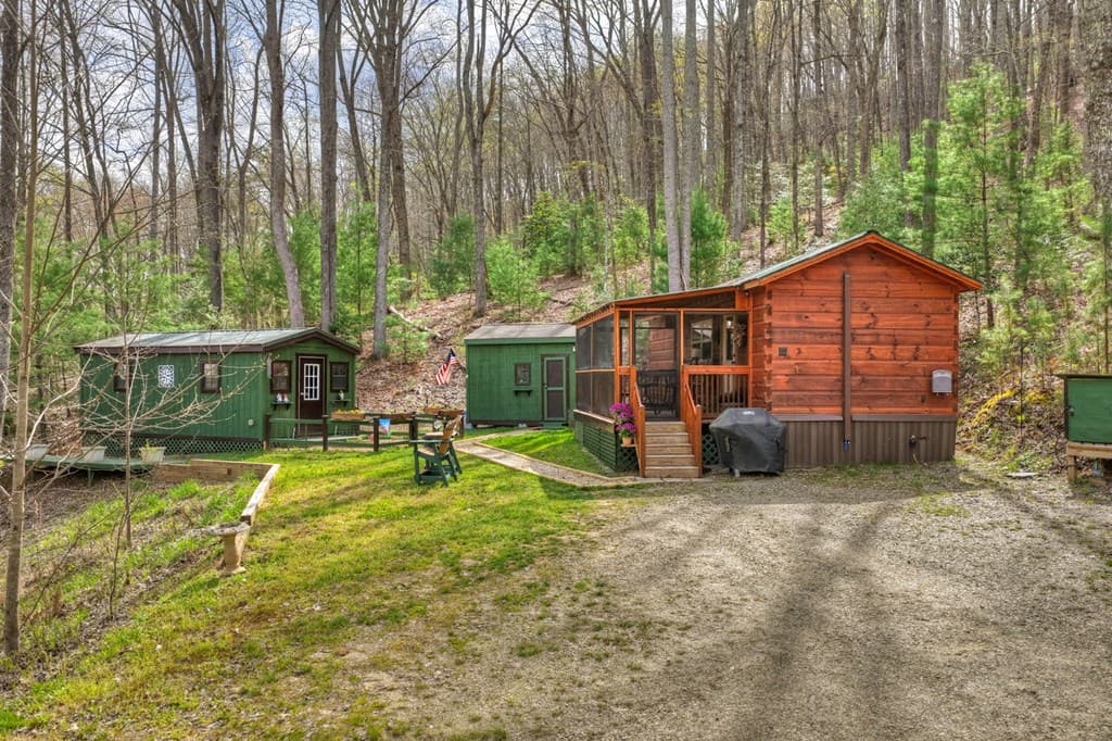 57 Meadow Hill, Morganton GA 30560 - Photo