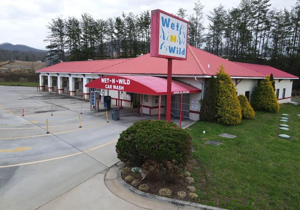 692 E Hwy 515, Blairsville GA 30512 - Photo