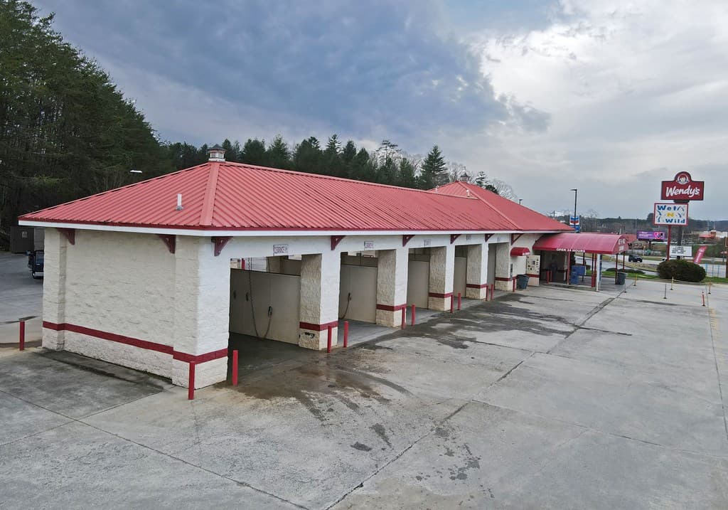 692 E Hwy 515, Blairsville GA 30512 - Photo