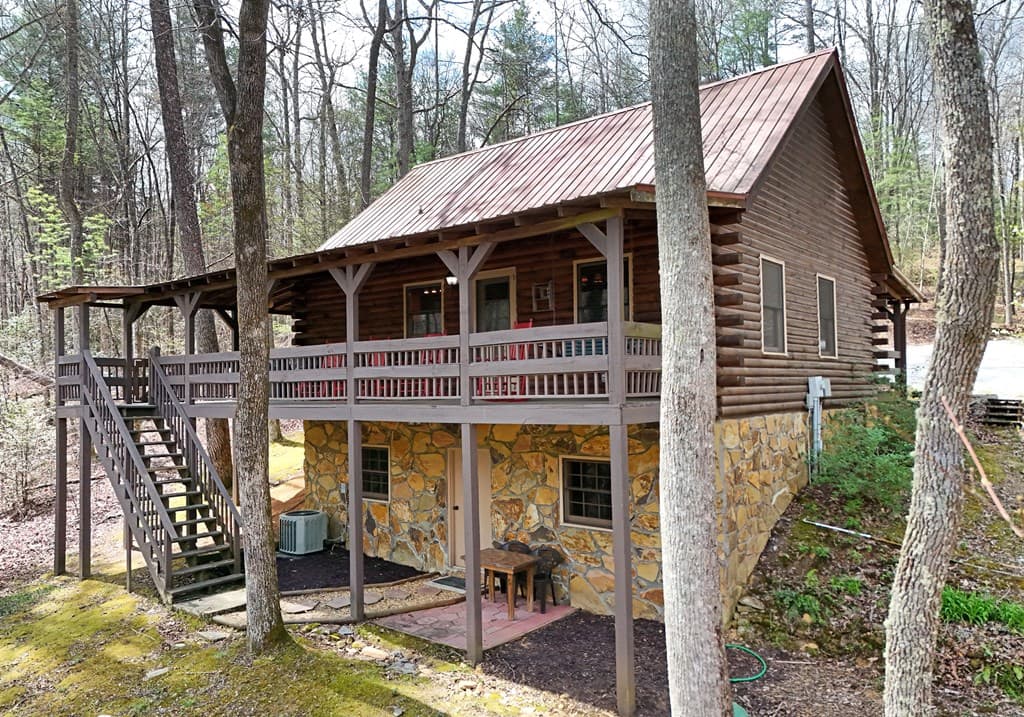 545 Laurel Circle, Blue Ridge GA 30513 - Photo