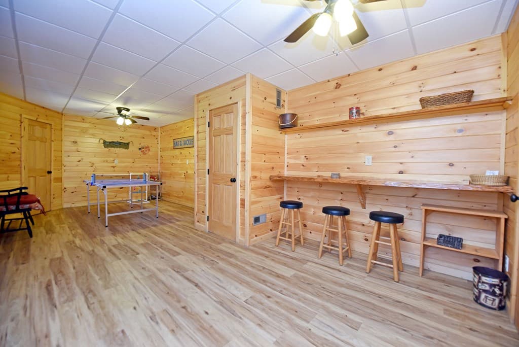 545 Laurel Circle, Blue Ridge GA 30513 - Photo