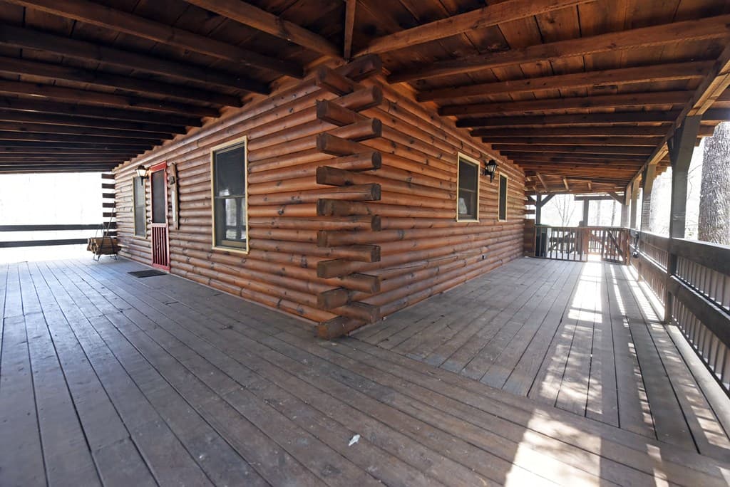 545 Laurel Circle, Blue Ridge GA 30513 - Photo