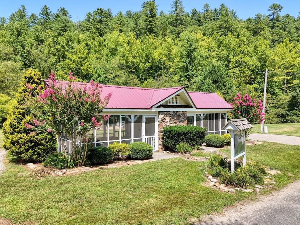 7957 Mountain Top Trail, Hiawassee GA 30546 - Photo