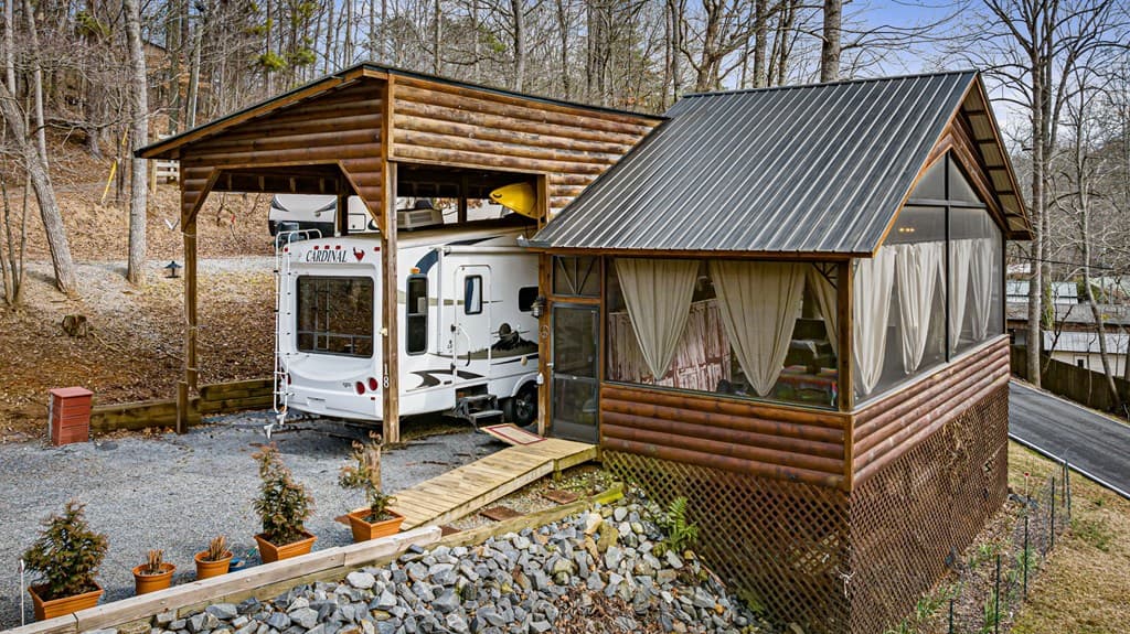 18 Second Street, Ellijay GA 30540 - Photo