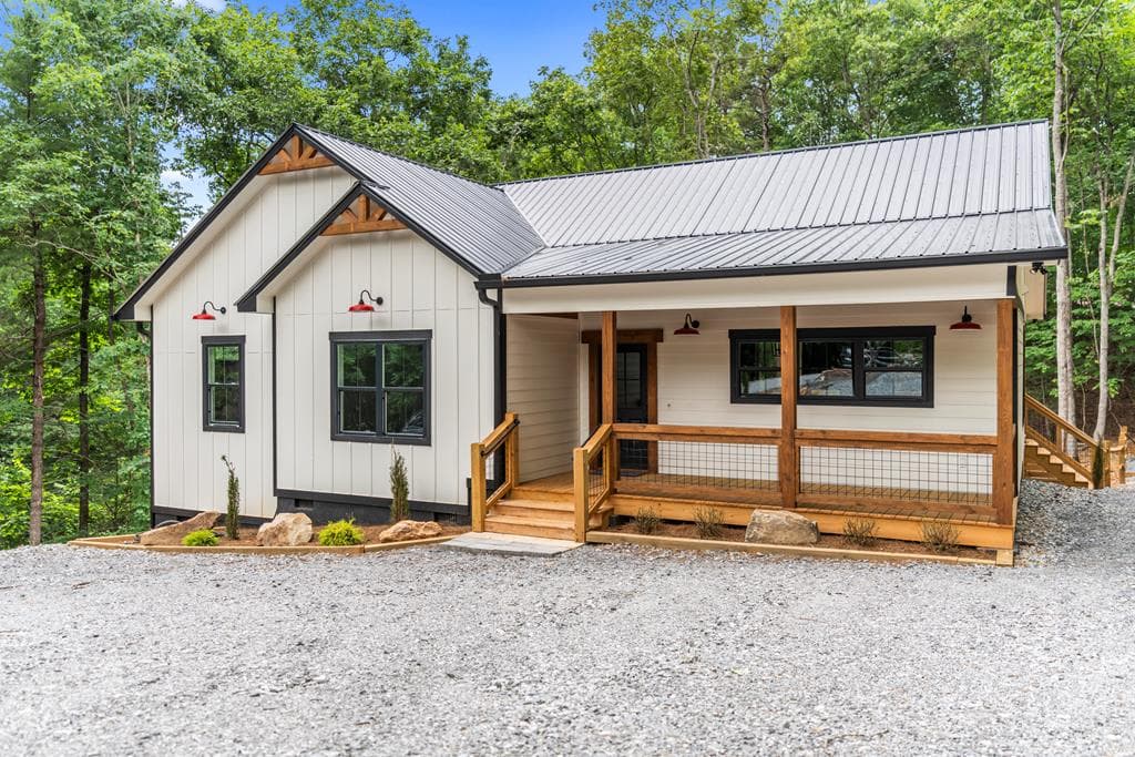 64 Nickel Lane, Ellijay GA 30540 - Primary photo