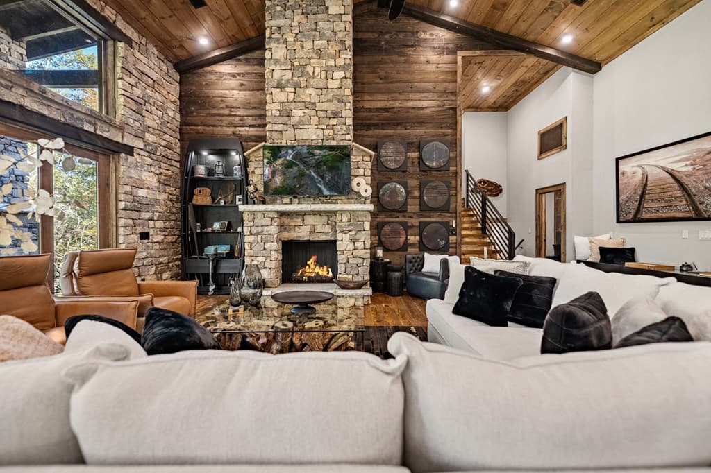 184 Spence Road, Blue Ridge GA 30513 - Photo