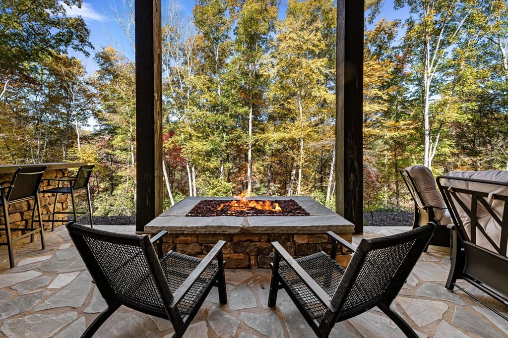 184 Spence Road, Blue Ridge GA 30513 - Photo