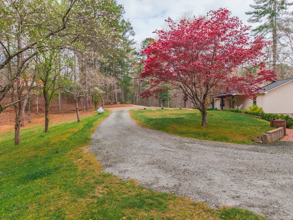 365 Quarles Lane, Ellijay GA 30540 - Photo