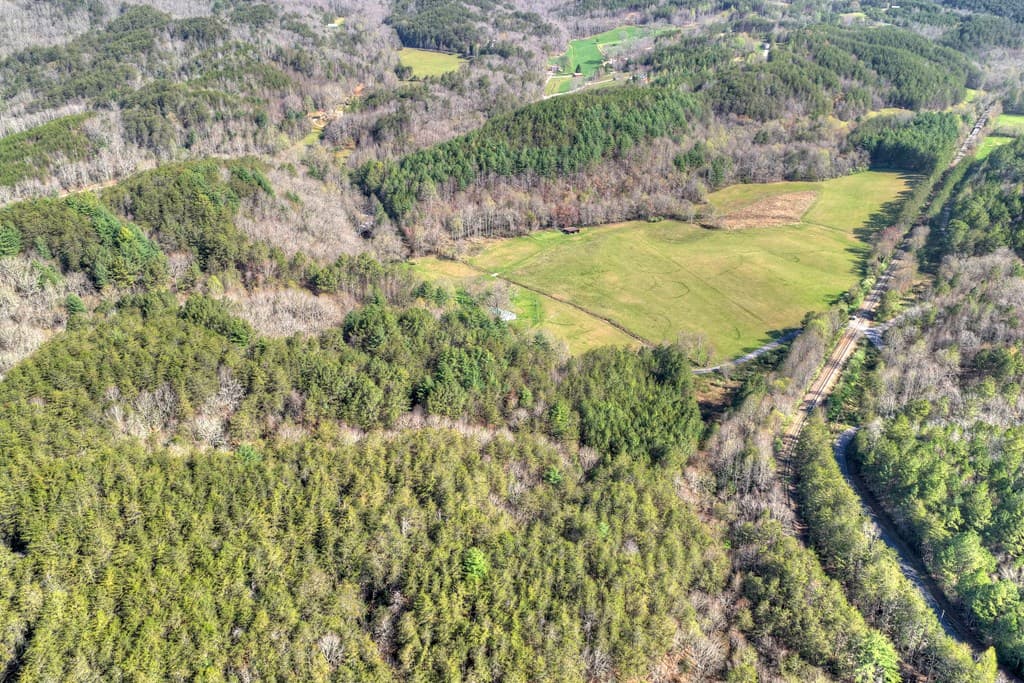 626 Brush Creek Road, Copperhill TN 37317 - Photo
