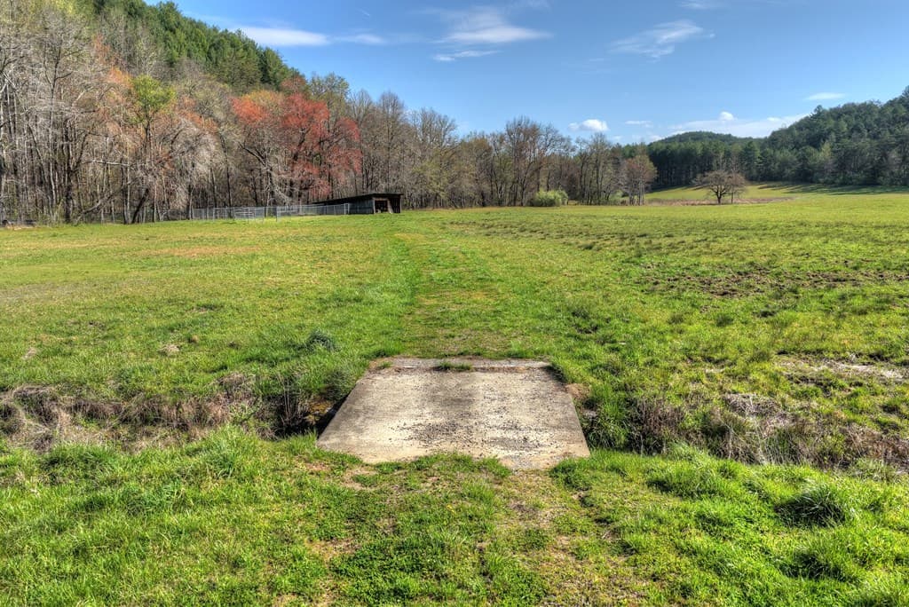 626 Brush Creek Road, Copperhill TN 37317 - Photo
