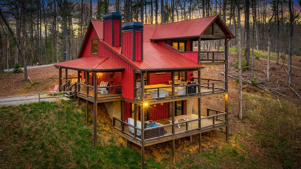 127 Twin Creeks Road, Blue Ridge GA 30541 - Photo