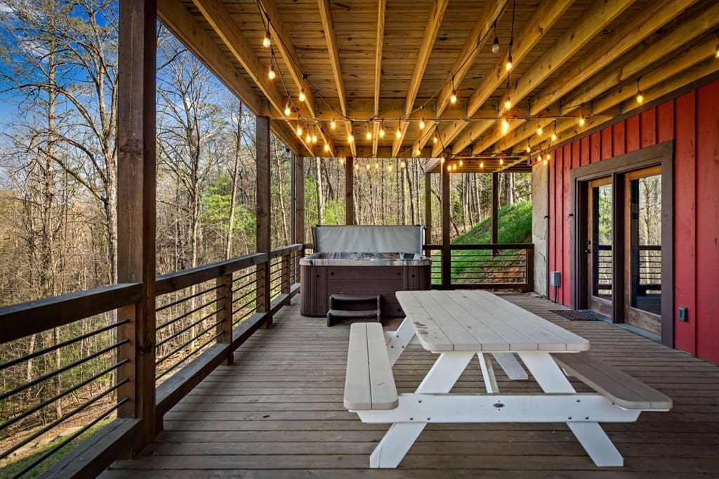 127 Twin Creeks Road, Blue Ridge GA 30541 - Photo