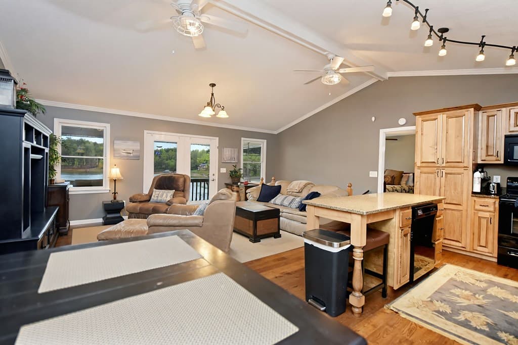 19 Wooten Circle, Blairsville GA 30512 - Photo