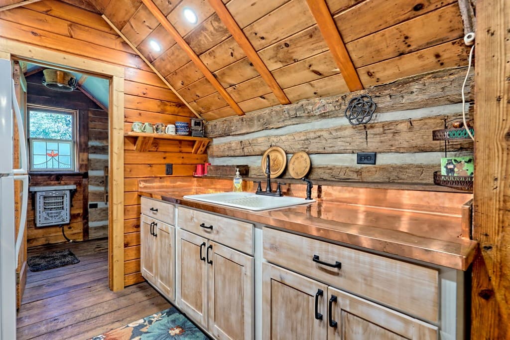 1064 Muskrat Creek Road, Hayesville NC 28904 - Photo