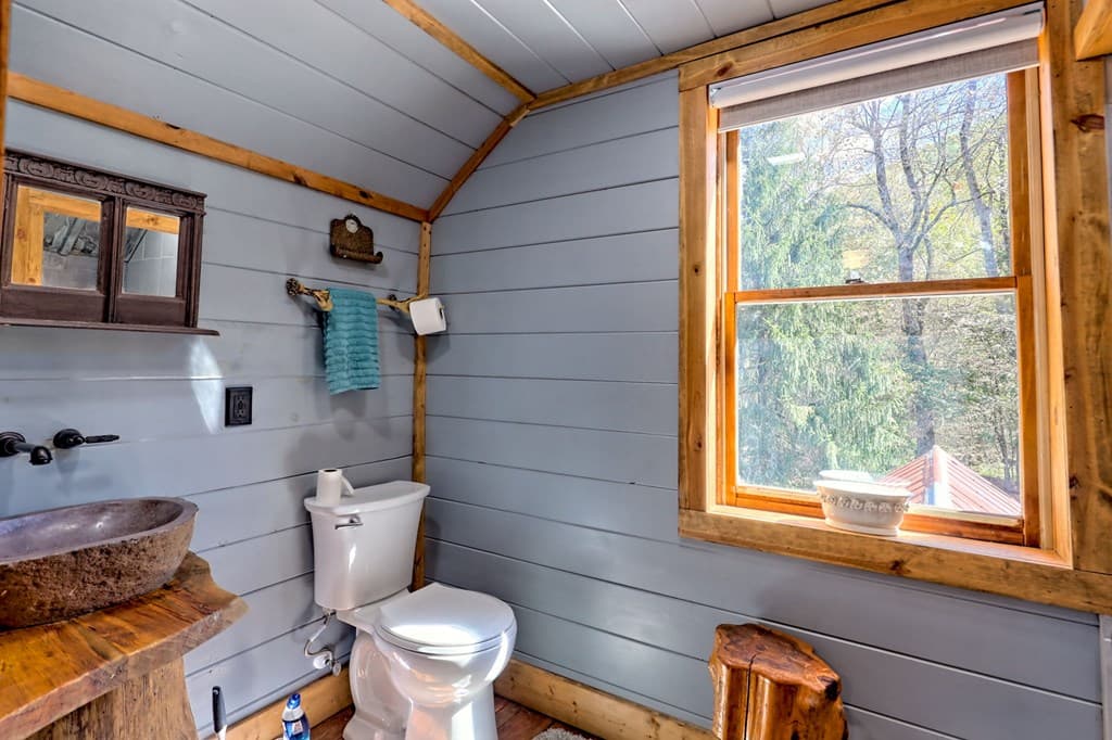 1064 Muskrat Creek Road, Hayesville NC 28904 - Photo