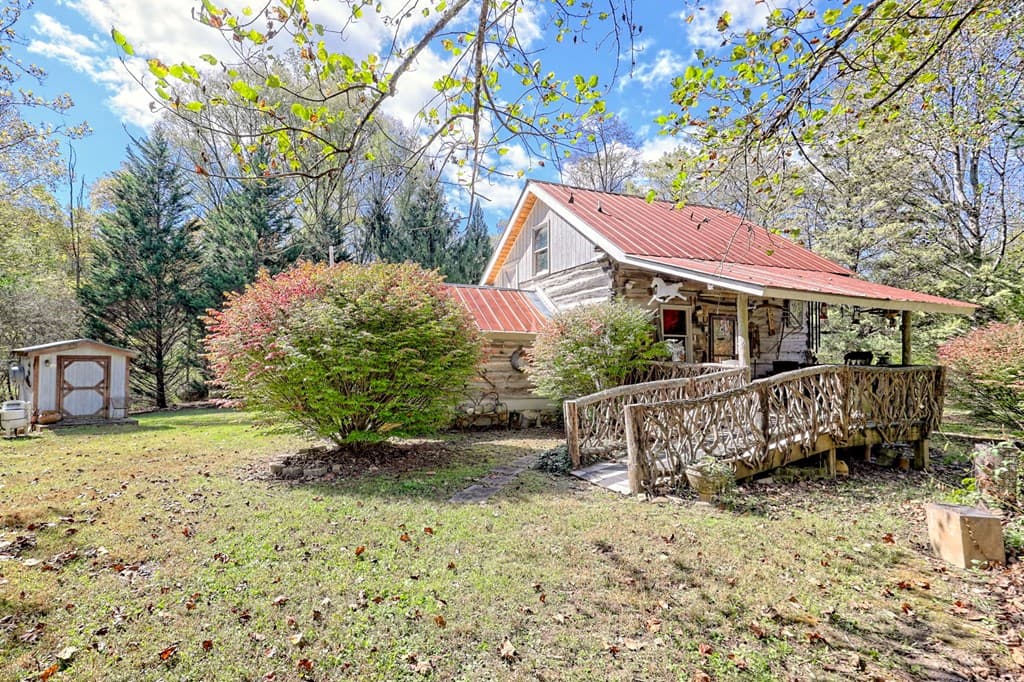 1064 Muskrat Creek Road, Hayesville NC 28904 - Photo