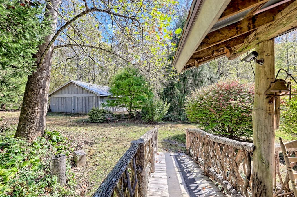 1064 Muskrat Creek Road, Hayesville NC 28904 - Photo