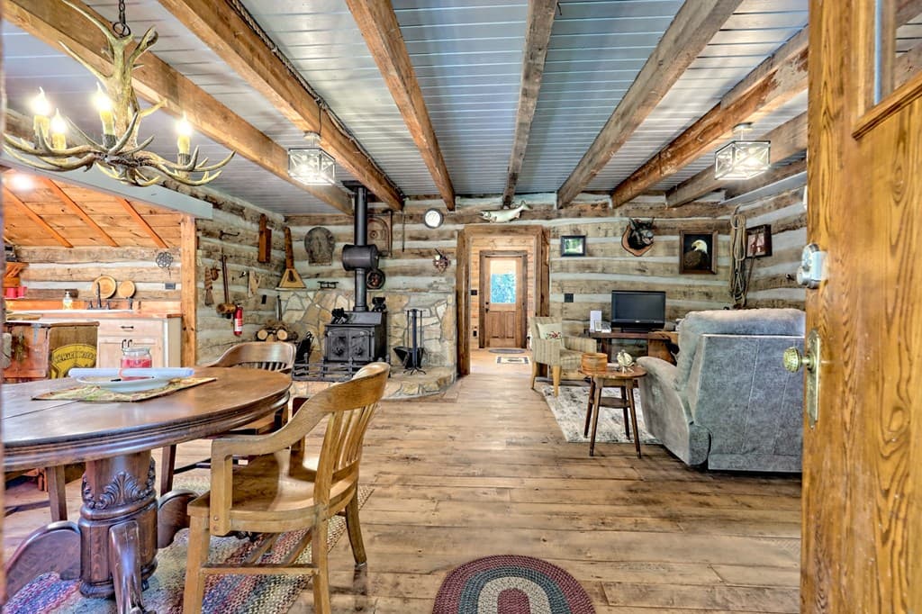 1064 Muskrat Creek Road, Hayesville NC 28904 - Photo