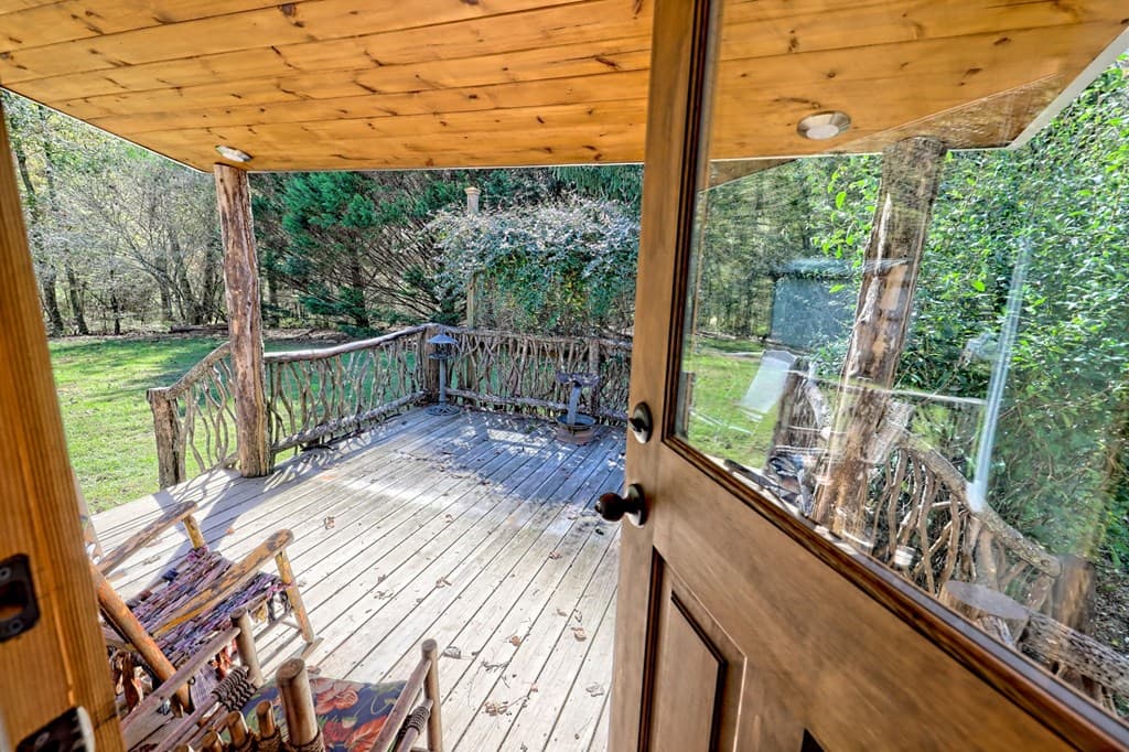 1064 Muskrat Creek Road, Hayesville NC 28904 - Photo