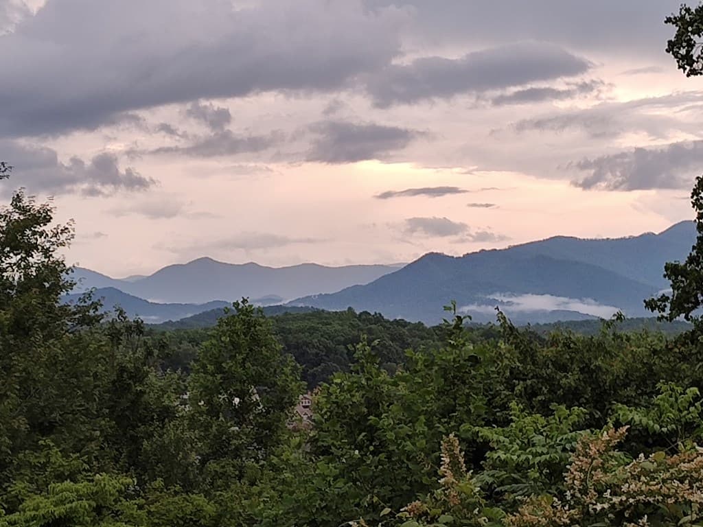 1528 Hillcrest Spur, Hiawassee GA 30546 - Photo