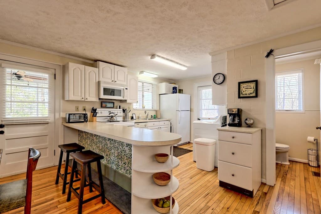 1528 Hillcrest Spur, Hiawassee GA 30546 - Photo