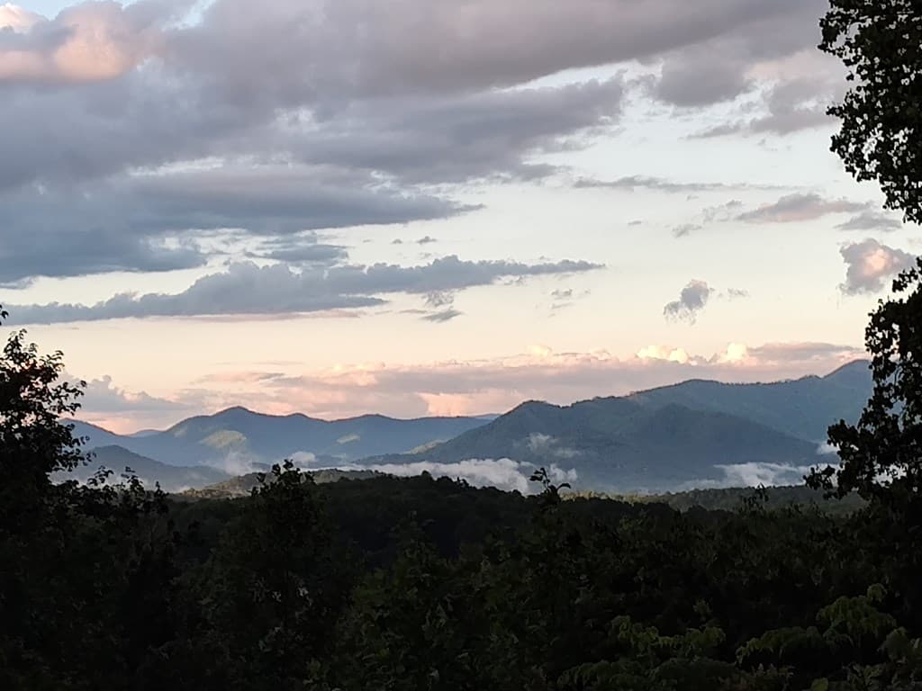 1528 Hillcrest Spur, Hiawassee GA 30546 - Photo