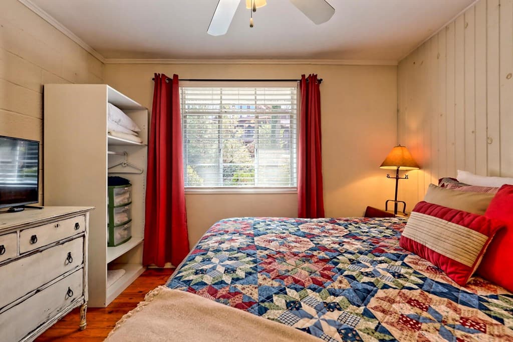 1528 Hillcrest Spur, Hiawassee GA 30546 - Photo