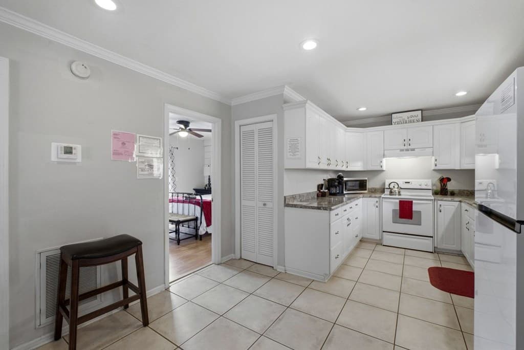 858 River Forest Run, Cleveland GA 30528 - Photo