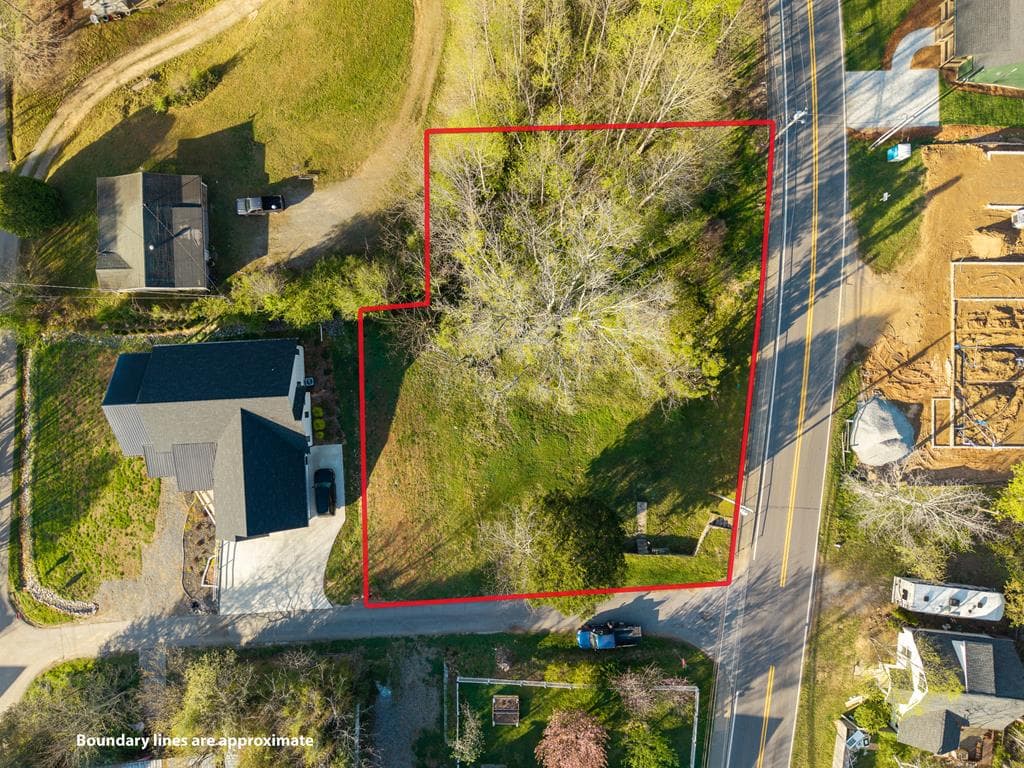291 E Second Street, Blue Ridge GA 30513 - Photo