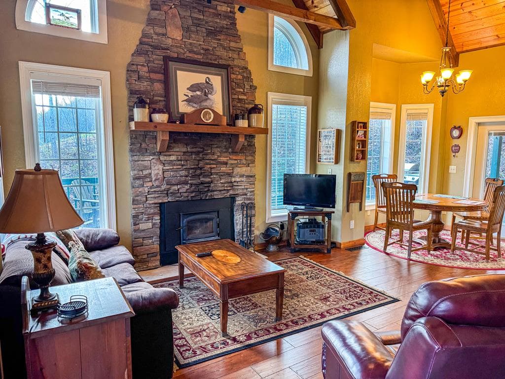 157 Frontier Drive, Hayesville NC 28904 - Photo