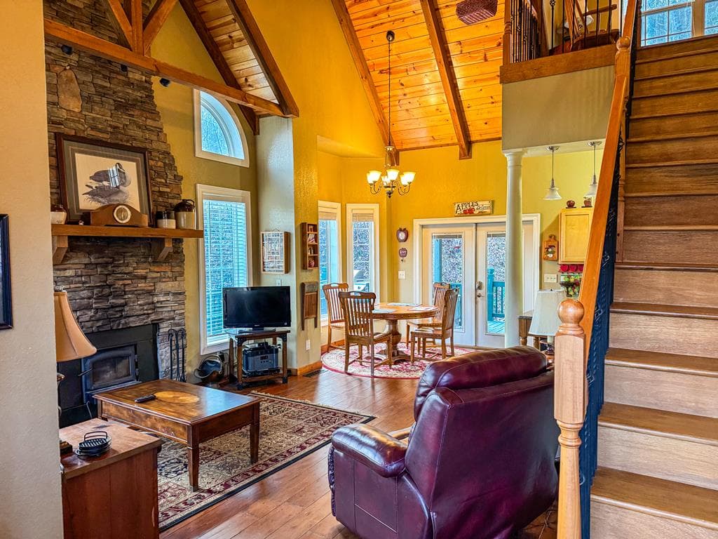 157 Frontier Drive, Hayesville NC 28904 - Photo